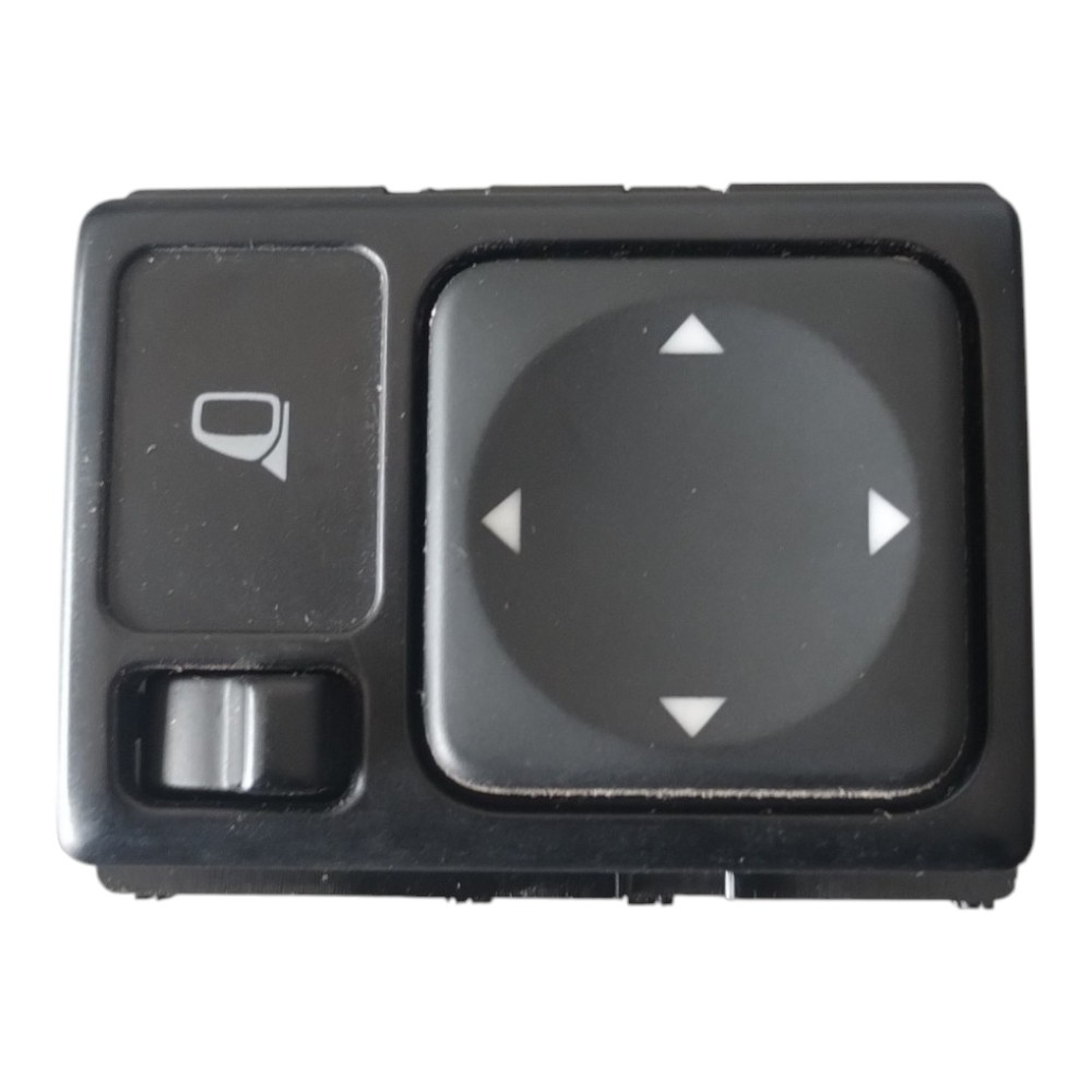 Botão Comando Retrovisor Elétrico Nissan Versa 2013 À 2019. 1
