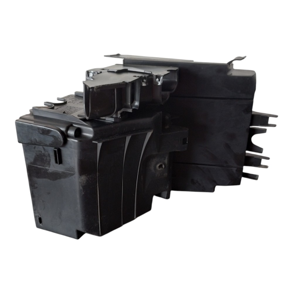 Suporte Caixa De Fusíveis Citroen C4 Lounge 3008 1.6 Thp. 1