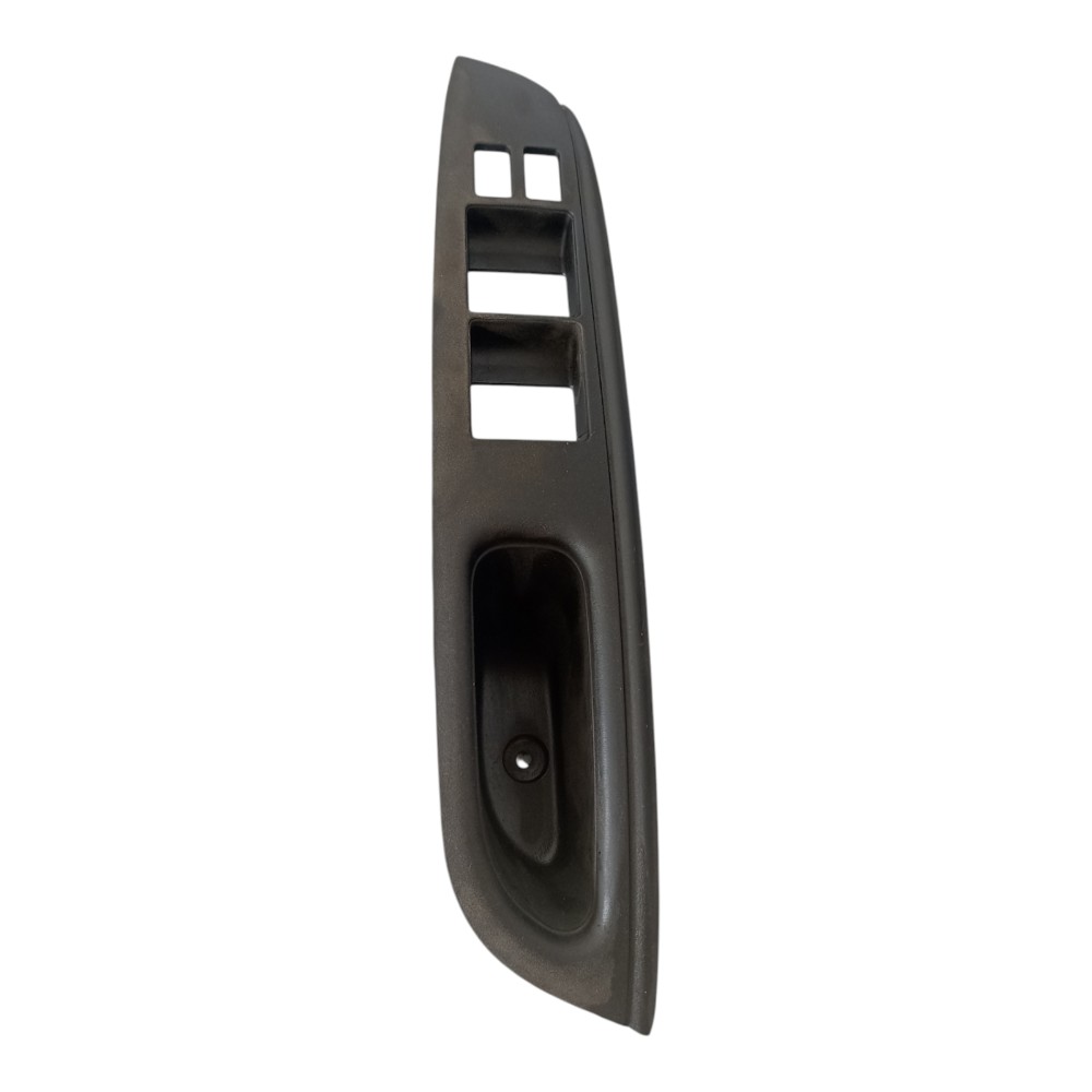 Moldura Dos Botões Porta Diant. Esq. Nissan Versa 13 À 19. Preto 1