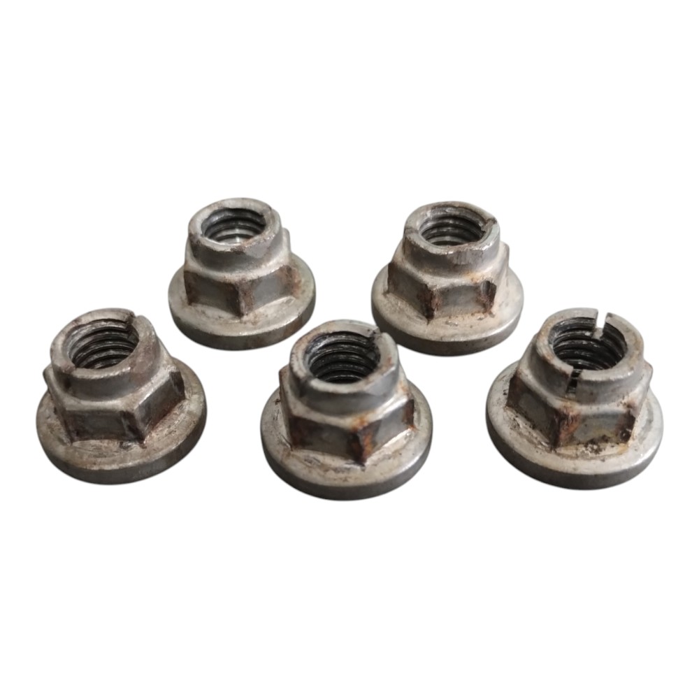 Parafuso E Porcas Fixação Catalisador Toyota Etios 1.5 16/21 2