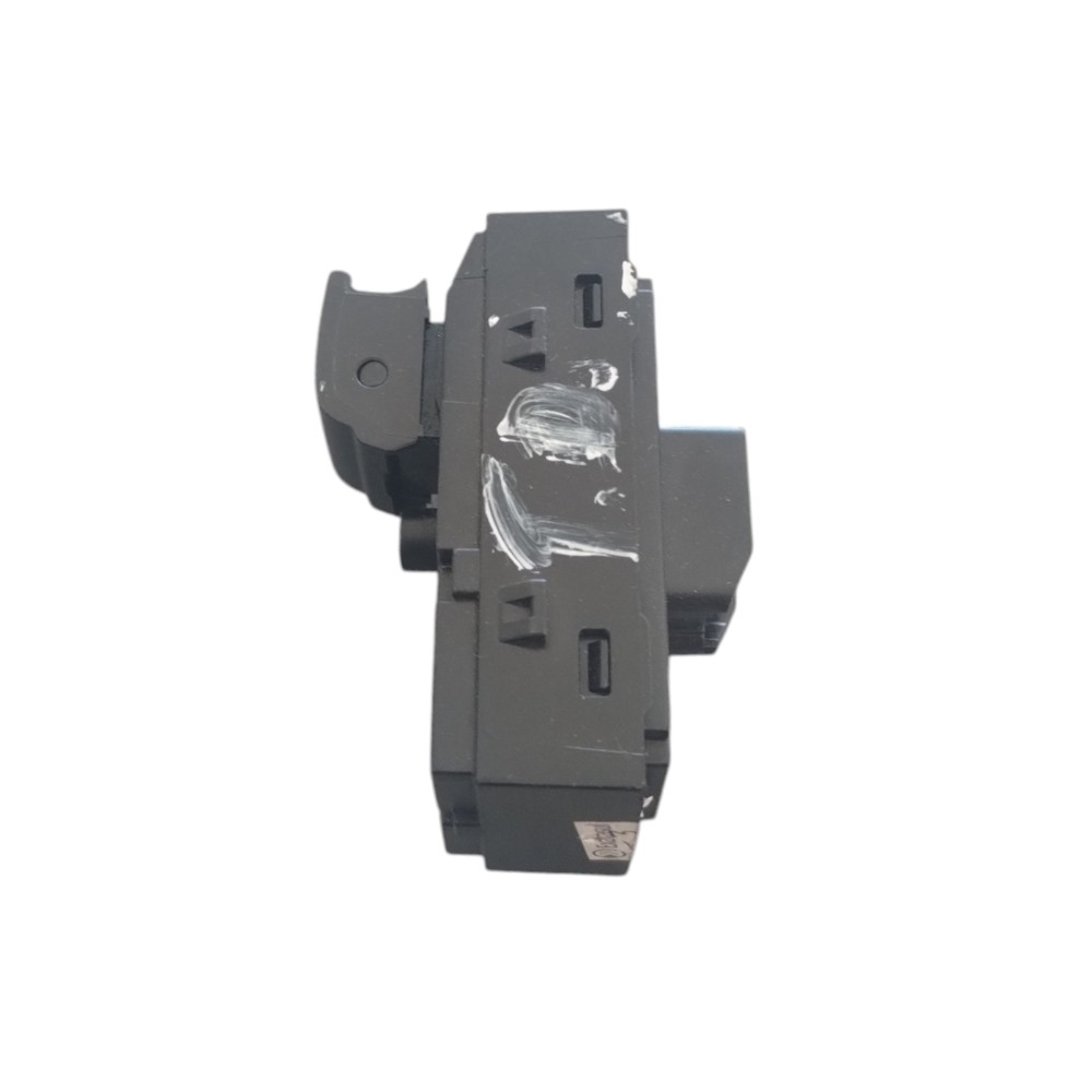 Botão Vidro Elétrico Tras. Direito1.0 Gm Onix 2020 A 2024. 3