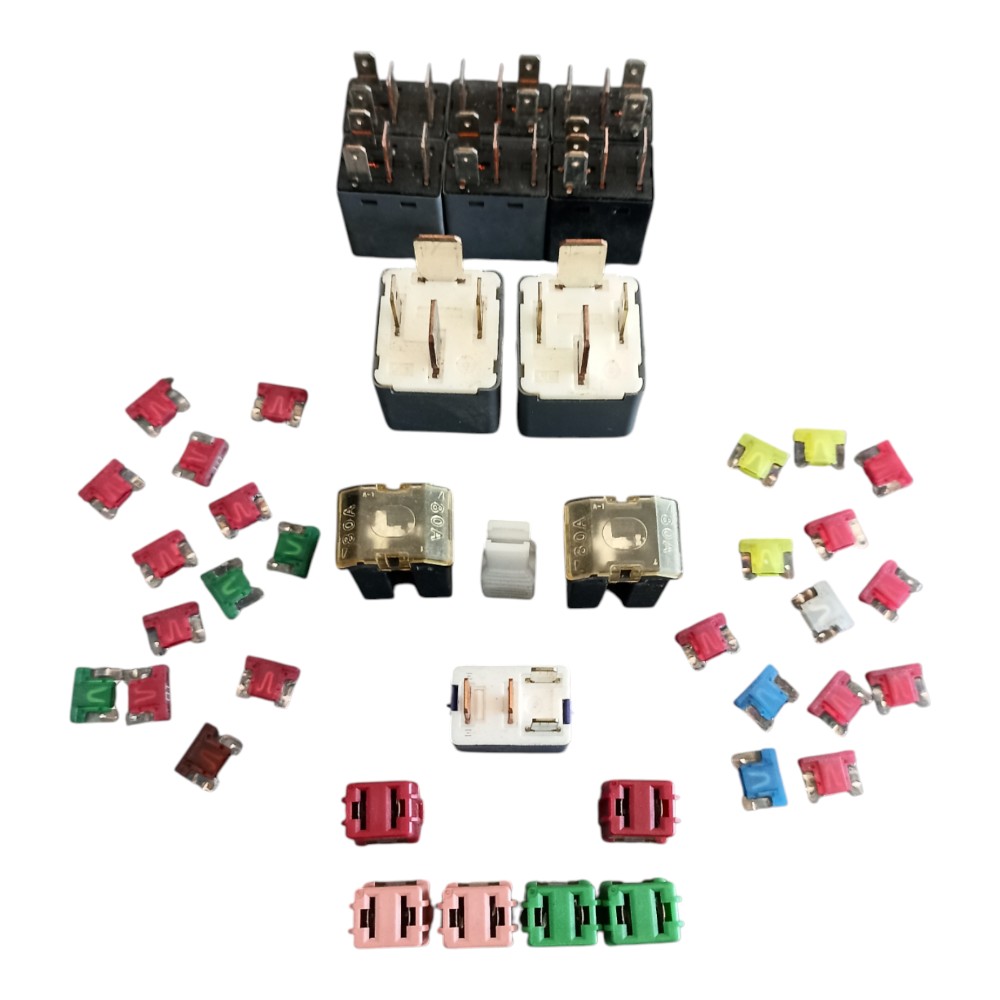 KIT RELE E FUSÍVEIS TOYOTA COROLLA 2.0 XEI 2015 Á 2019. 2
