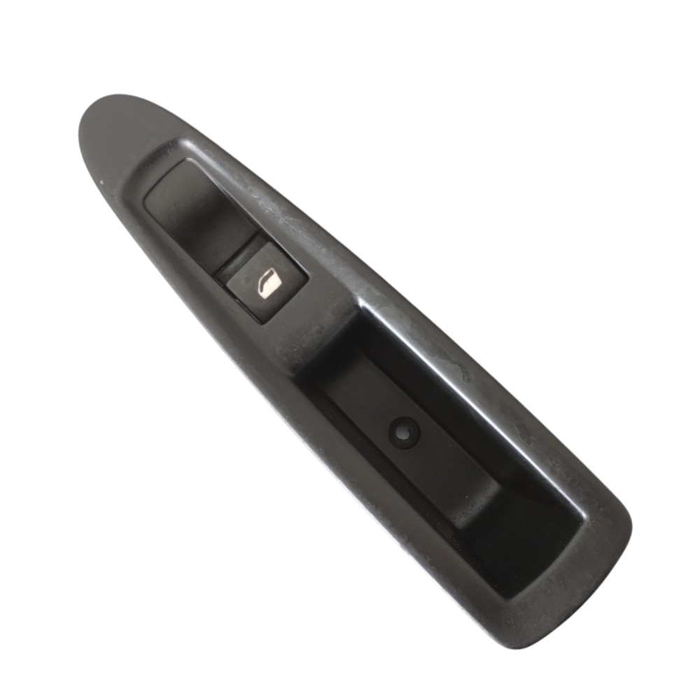 Botão Moldura Porta Traseira Direita Citroen C4 Hatch 07/12. 1