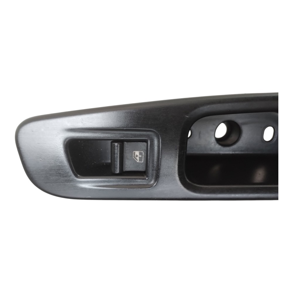 Botão Moldura Porta Traseira Direita Jeep Renegade 16/21. 2