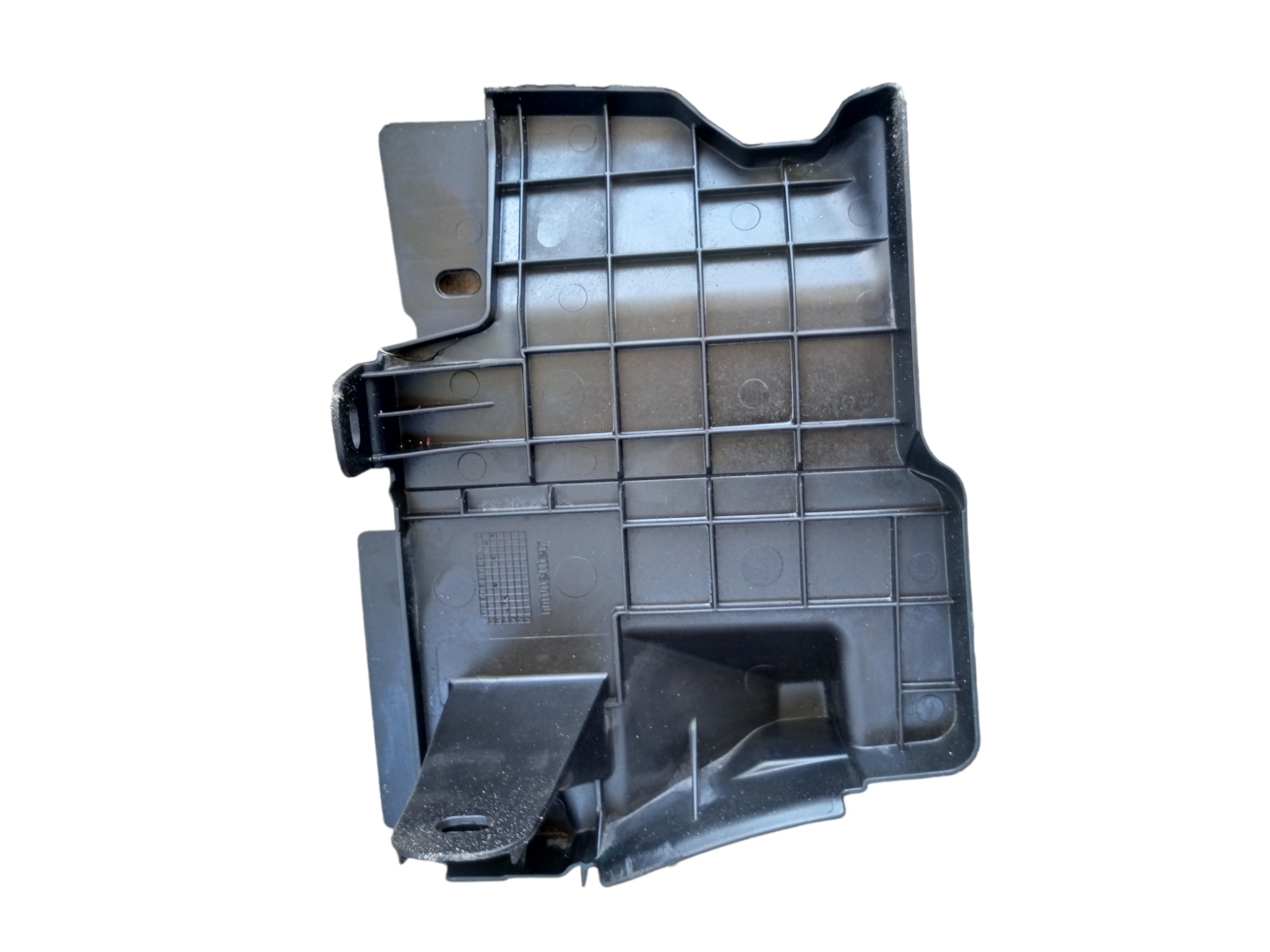 EXTENSÃO SUPORTE DO RADIADOR ESQUERDO TOYOTA YARIS. 2