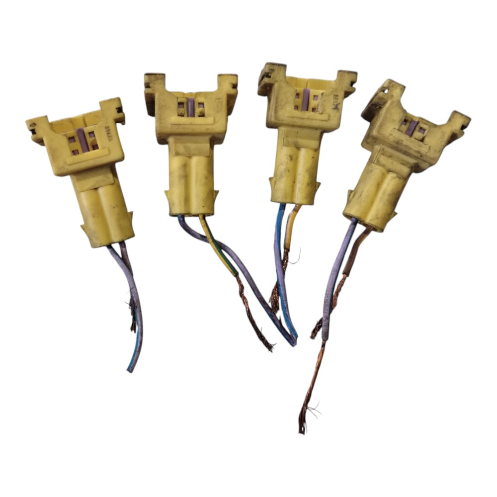 Tomada Plug Dos Bicos Injetores Gm Onix 1.0 2013 À 2019.