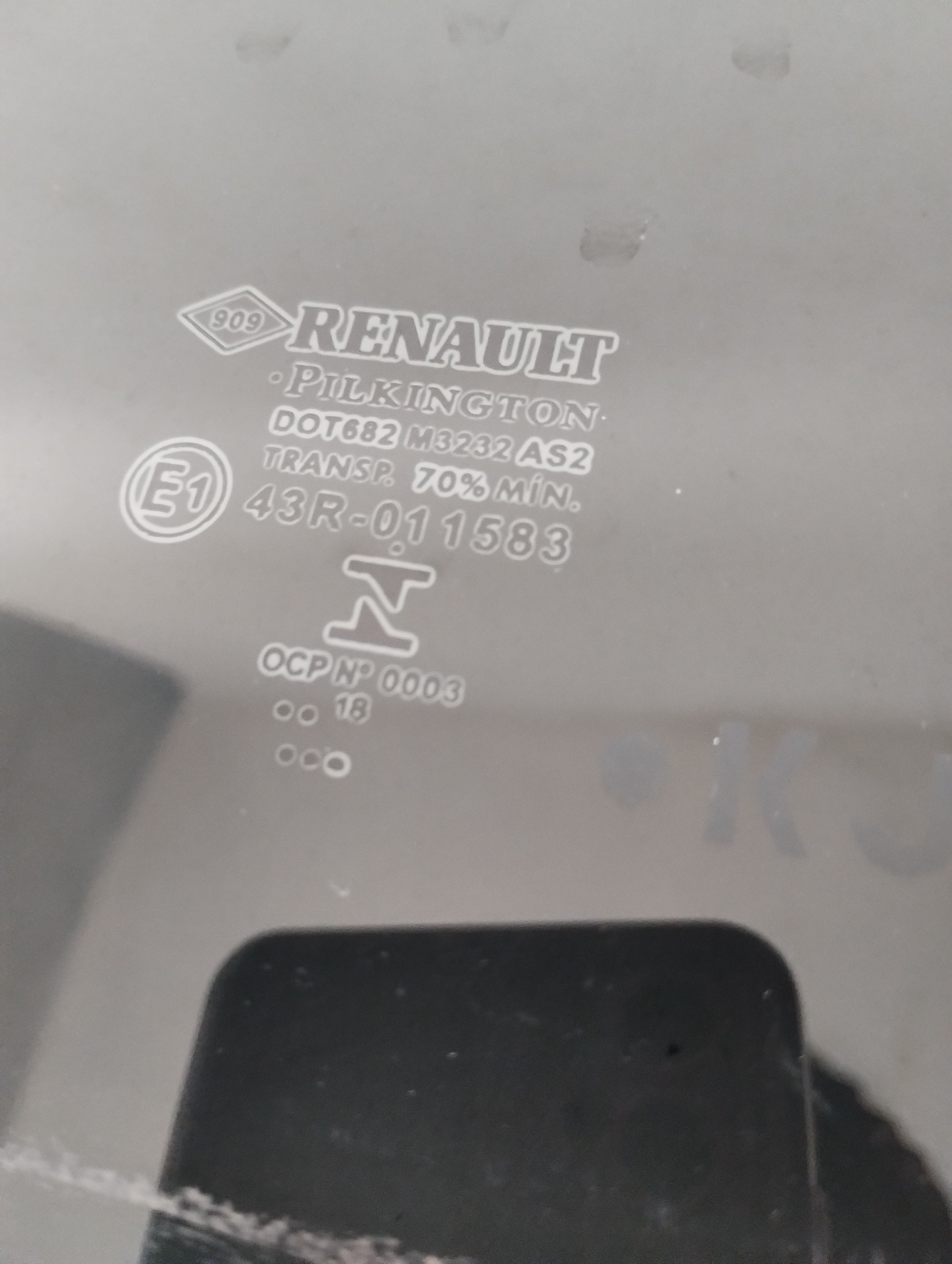 VIDRO DA PORTA DIANTEIRA DIREITA RENAULT KWID 2018 À 2022. 2