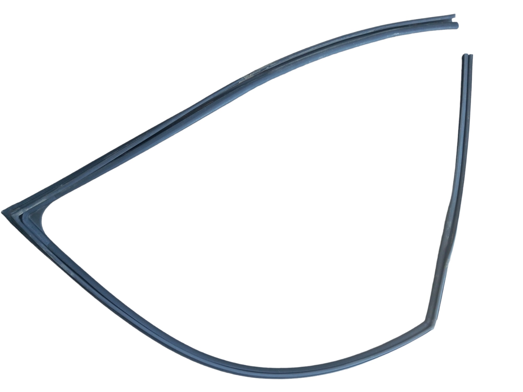 Canaleta Da Porta Dianteira Esquerda Gm Chevrolet Tracker. 1