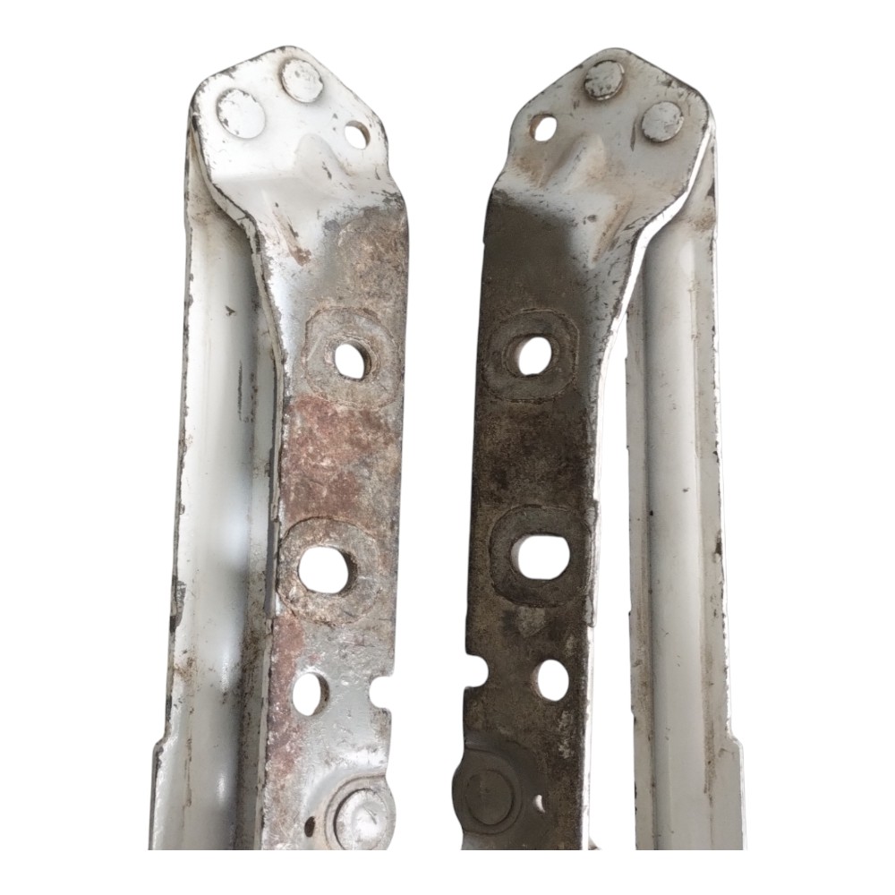 Par Dobradiças do Capô Ford Fiesta Sedan 2003 à 2014. 5