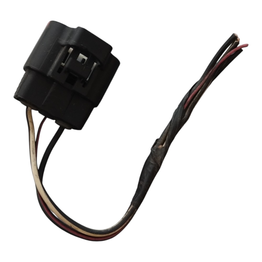 Tomada Plug Chicote Resistência Ventoinha Corolla 10 À 14. 4