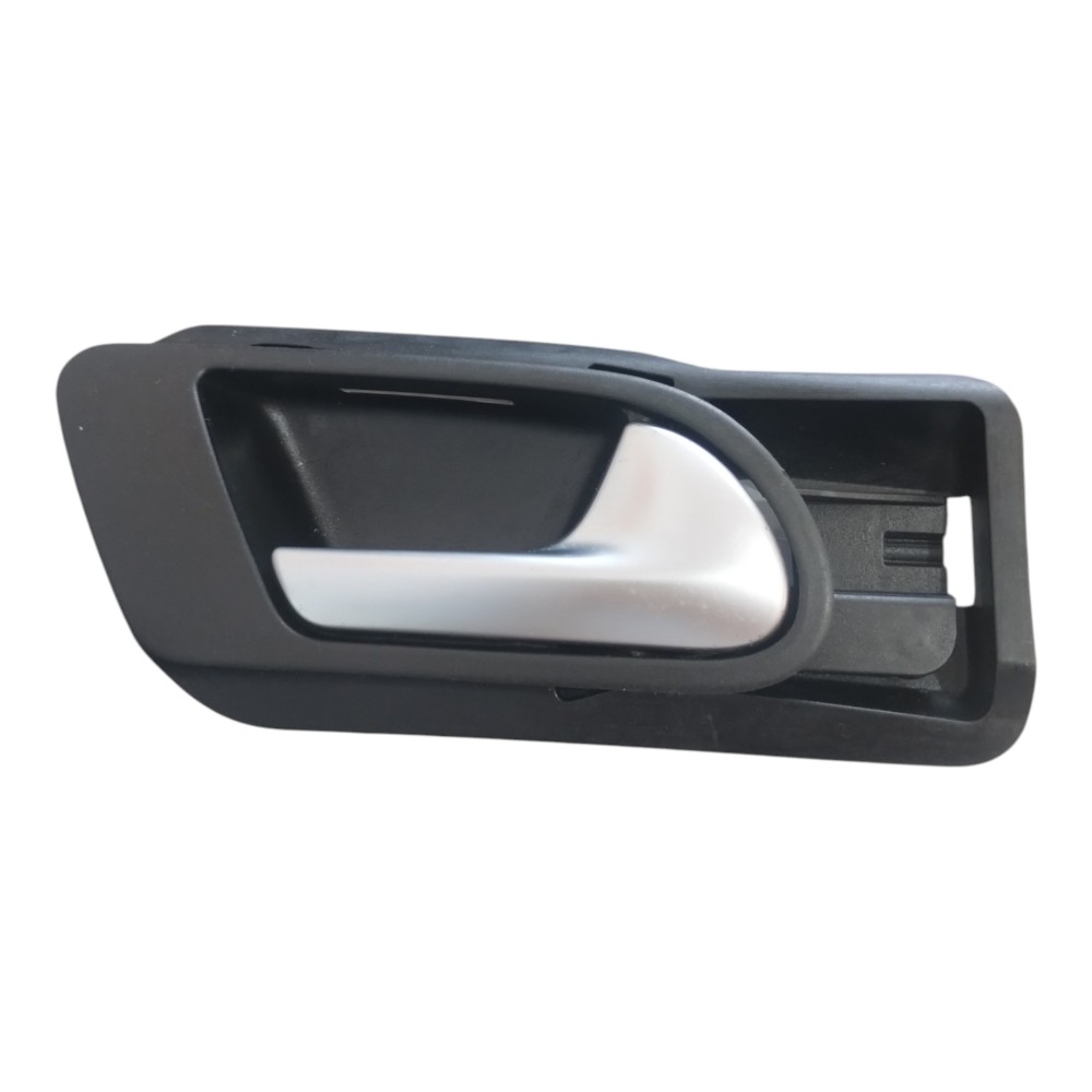 Maçaneta Interna Dianteira Direita Vw Tiguan 2008 À 2014. Preto C/ Cromado Dianteira 1