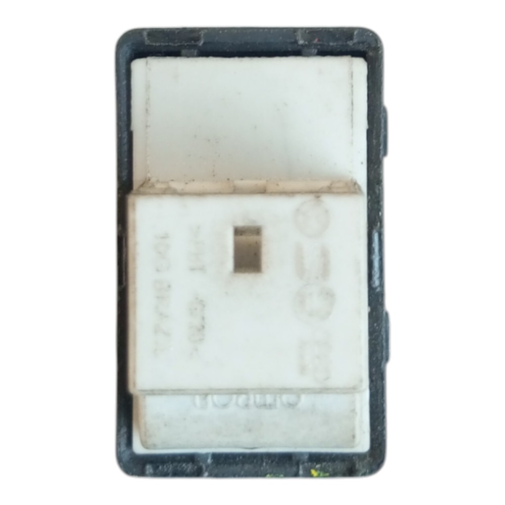 Comando Botão Vidro Elétrico Passageiro Vw Fox 2008 À 2013. 2