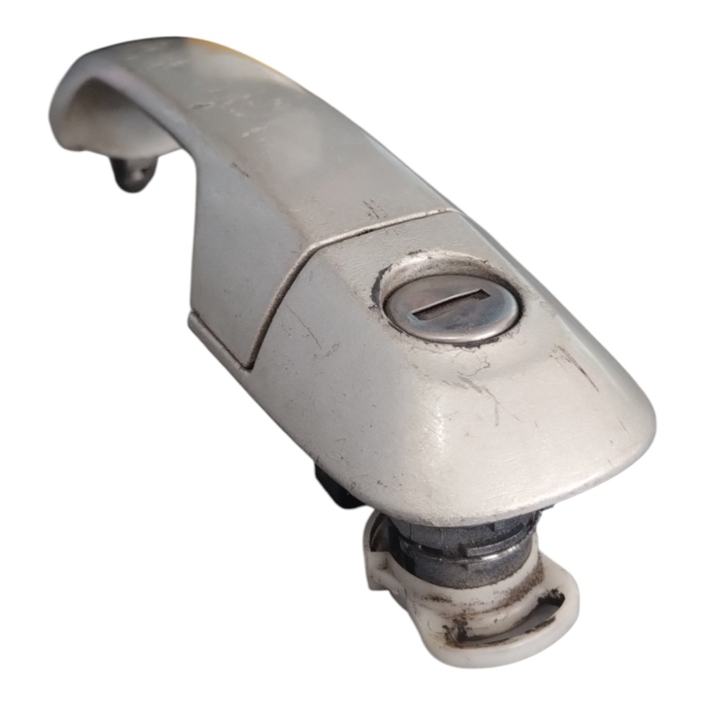 Maçaneta Externa Dianteira Esquerda Ford Fiesta 2002 À 2012. Prata Dianteira 4