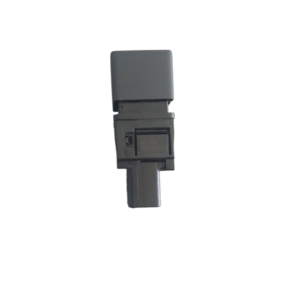 Botao Do Pisca Alerta Nissan Versa Sv Cvt  2013 À 2019. 5