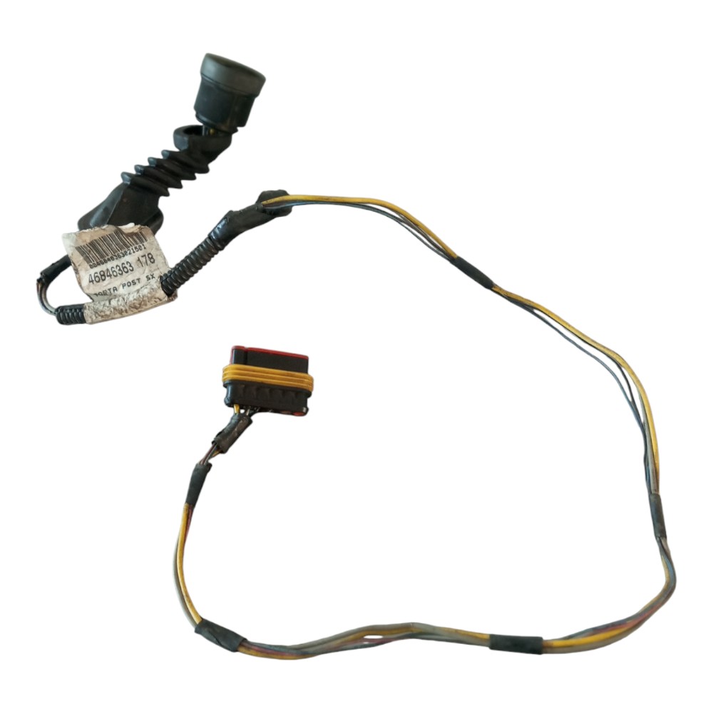 Chicote Porta Traseira Esquerda Fiat Palio 2004 À 2011. 1