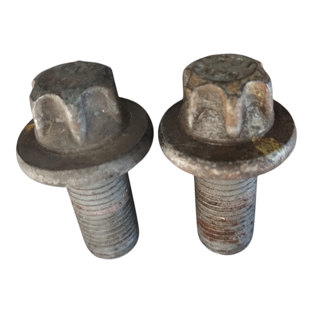 Parafusos Fixação Da Pinça Dianteira Fiat Toro 17 À 21. 2