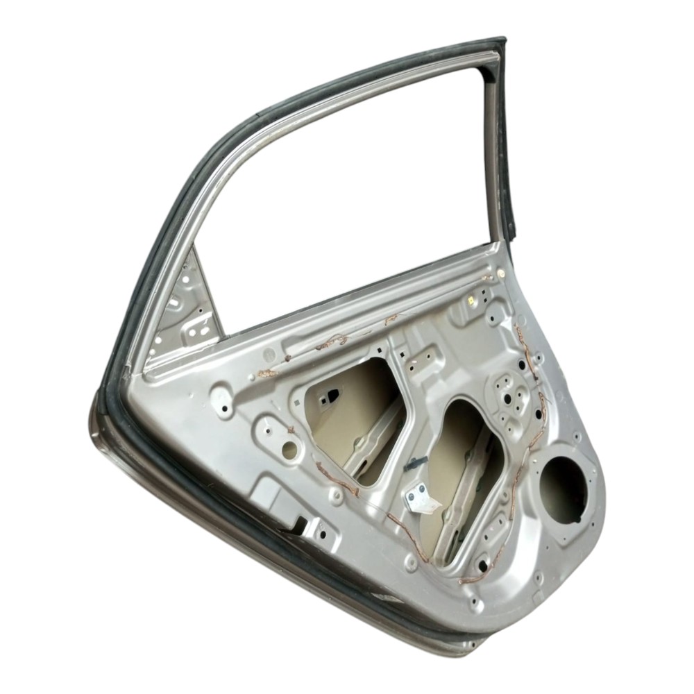 PORTA TRASEIRA ESQUERDA HYUNDAI HB20X HATCH 2013 À 2019. 9