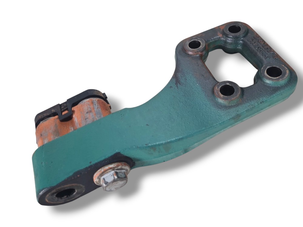 Suporte coxim traseiro esquerdo Volvo VM 330 2021 2022 MWM 1