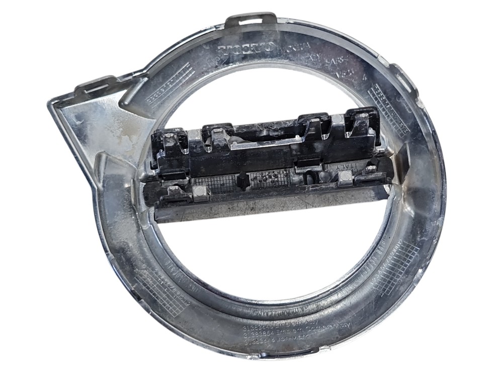 Emblema grade Volvo XC40 T5 2020 31833923 ORIGINAL 5