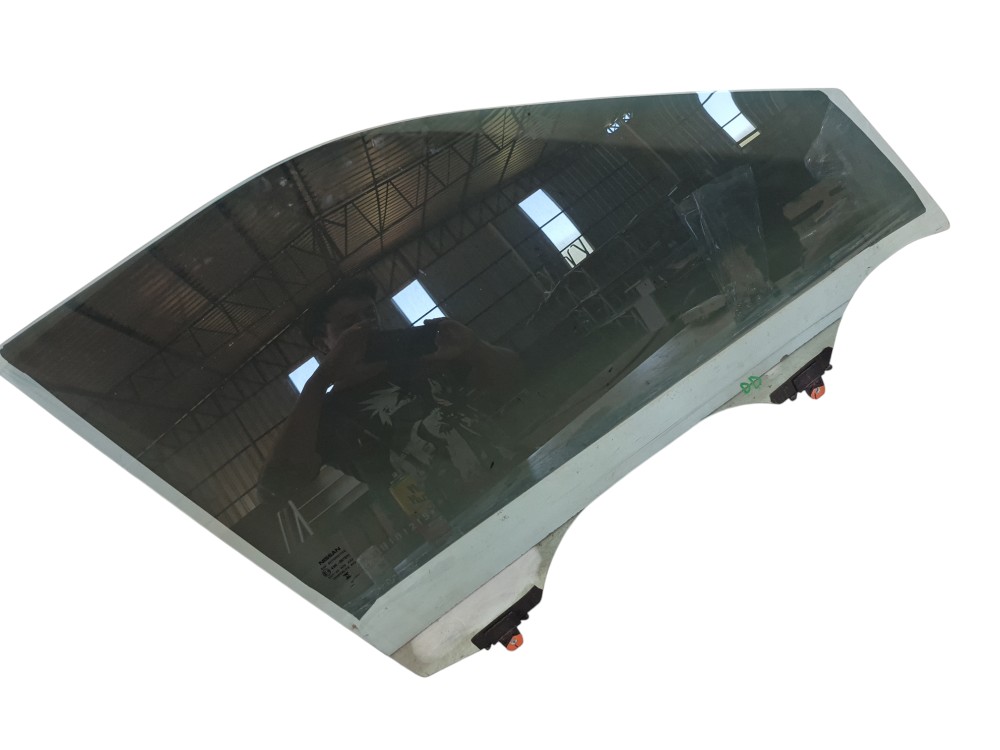 Vidro Porta Dianteira Direita Nissan Kicks 2023 2024 6