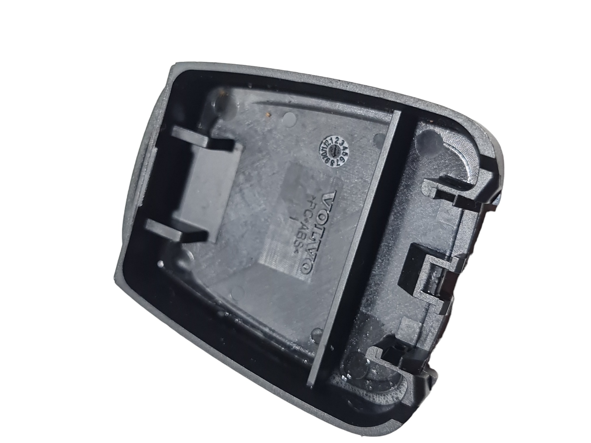 Tampa Tomada 12v Volvo Xc90 Momentum D5 2017 Original 4
