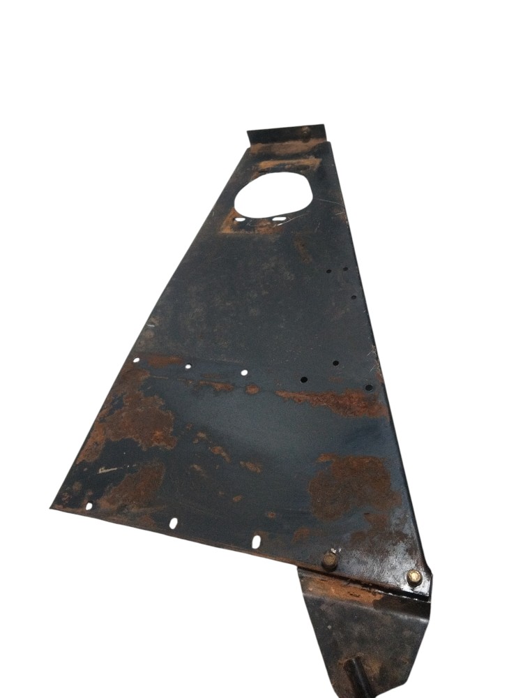Suporte protetor lateral direito Colheitadeira Case 2799 2