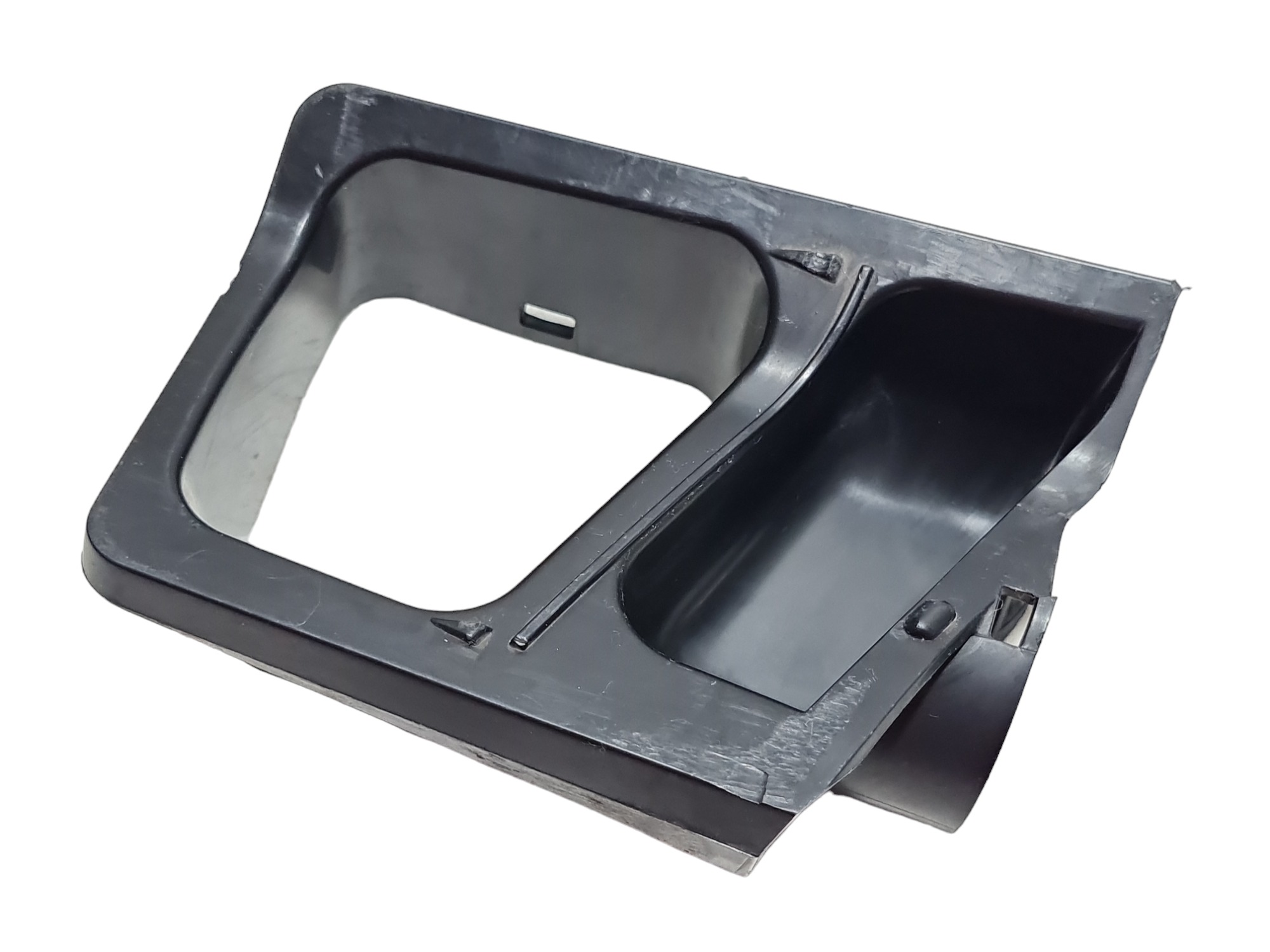 Acabamento Saida Caixa Filtro De Ar Volvo Xc90 D5 2017 2