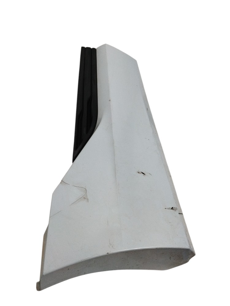 Spoiler porta traseira Audi E-tron elétrico 2022 ORIGINAL 3