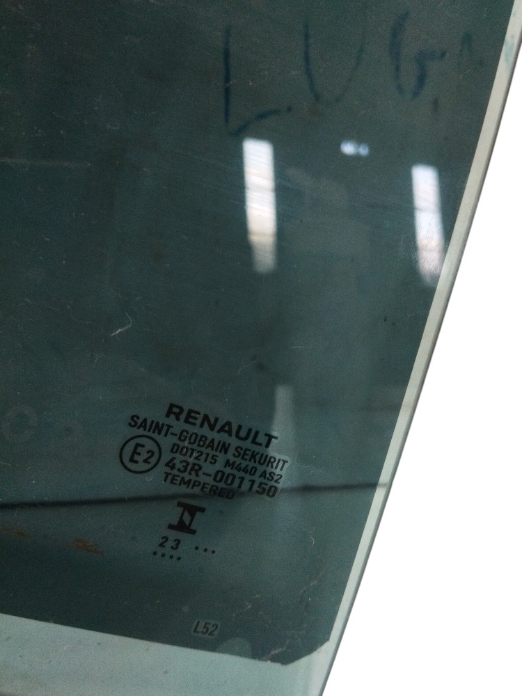 Vidro lateral porta traseira direita Renault Logan 2023 3