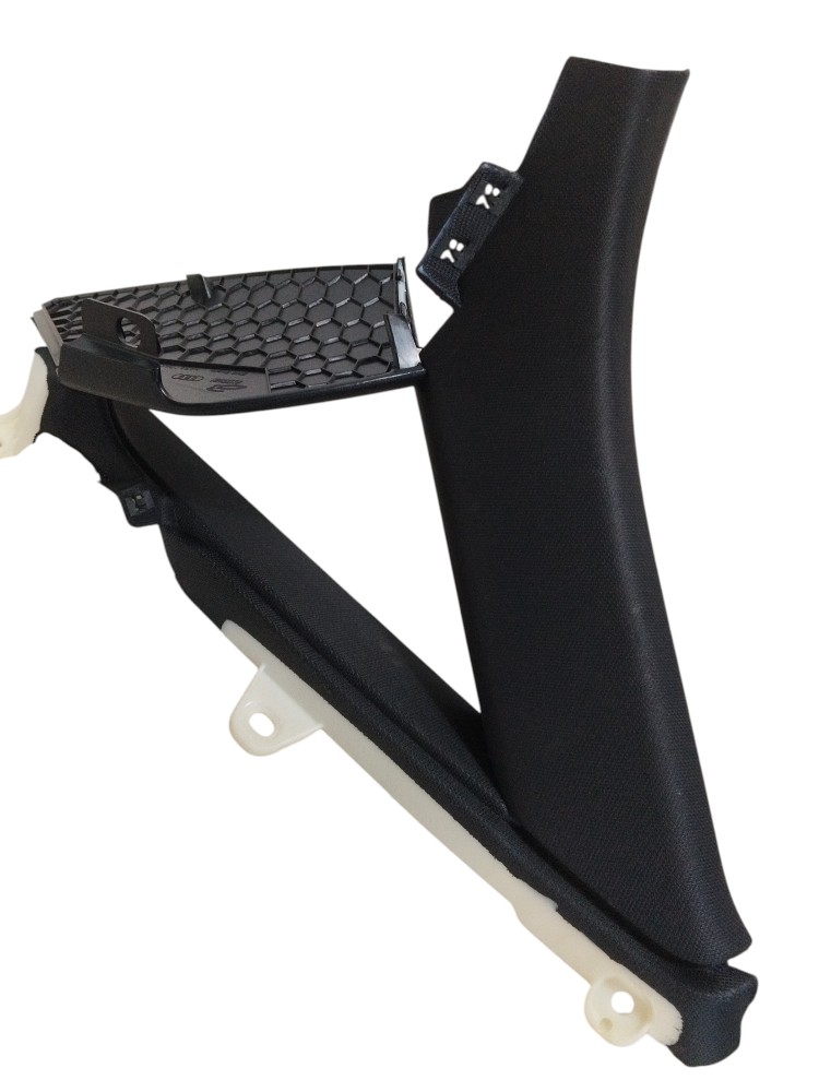 Acabamento Da Coluna Superior Audi Etron 2022 2022 Original 4