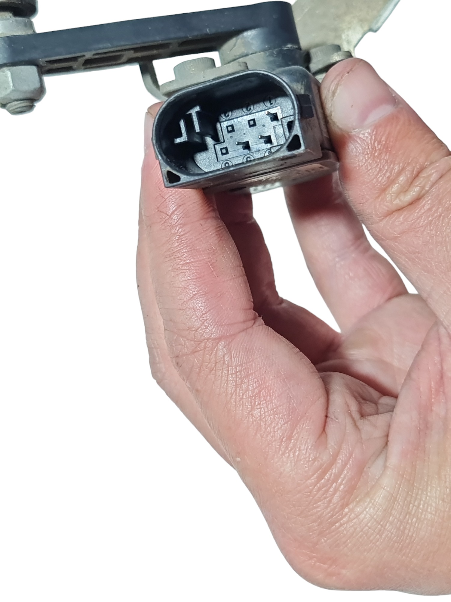 Sensor altura suspensão lado direito Volvo XC90 D5 2017 6