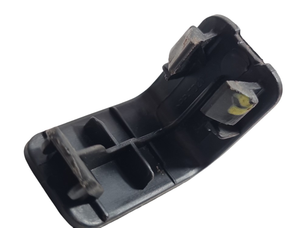 Acabamento Fechadura Tampa Traseira Honda Hrv 2018 84437t7t 4
