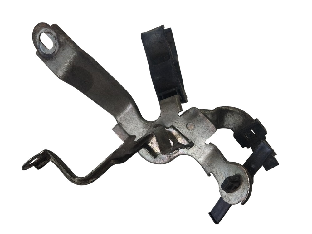 Suporte Mangueiras Motor Toyota Etios 2018 Original Detalhes 4