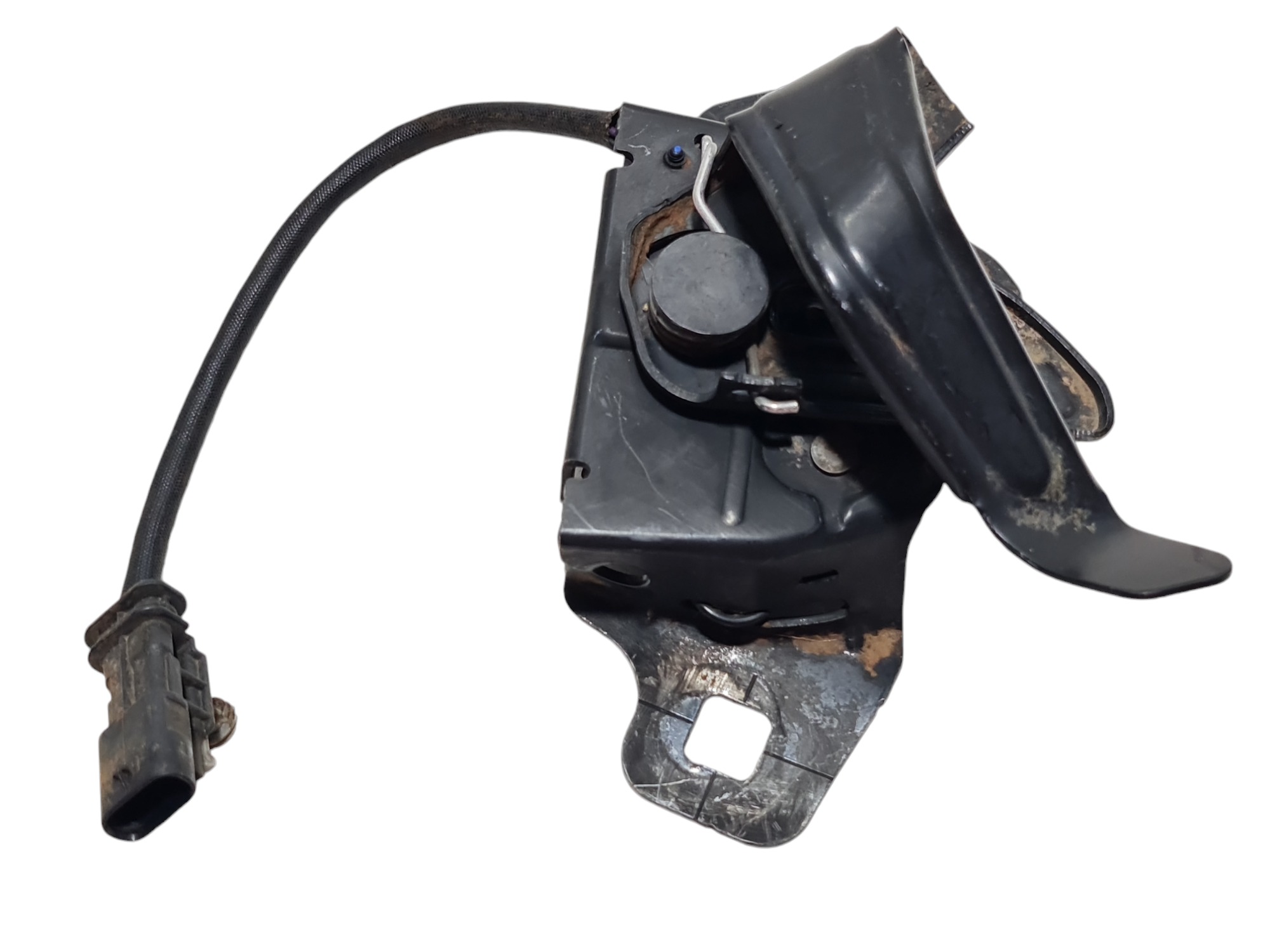 Fechadura Trava Capô Gm Tracker 2022 26387695 2