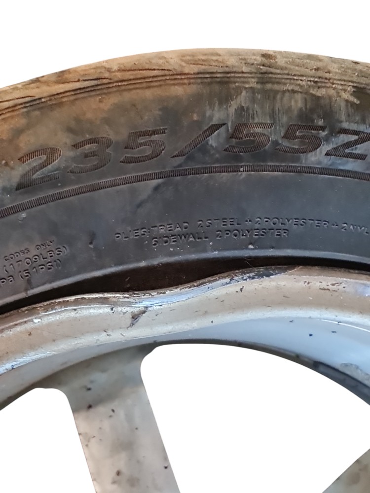 Roda Com Pneu Liga Leve 17 Chevrolet Captiva Sport Ano 2009 Prata 5