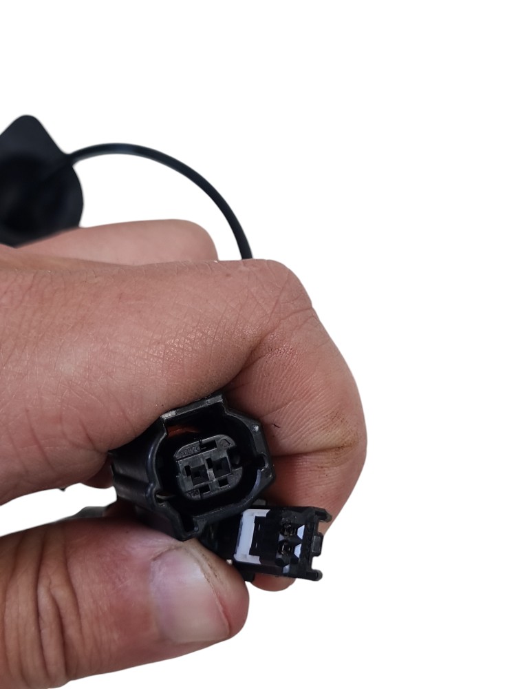Sensor abs traseiro esquerdo Toyota Corolla GRS 2024 6