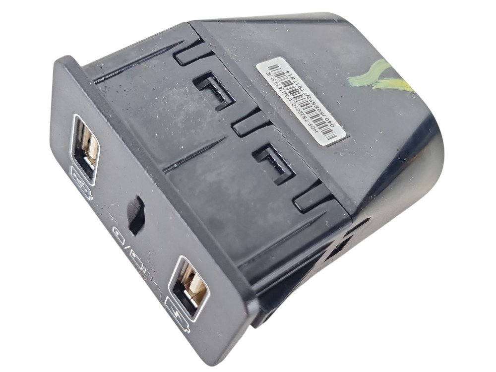 Entrada Usb / Hard Disk Byd Tan 2023 Original Hdf-7922010 5