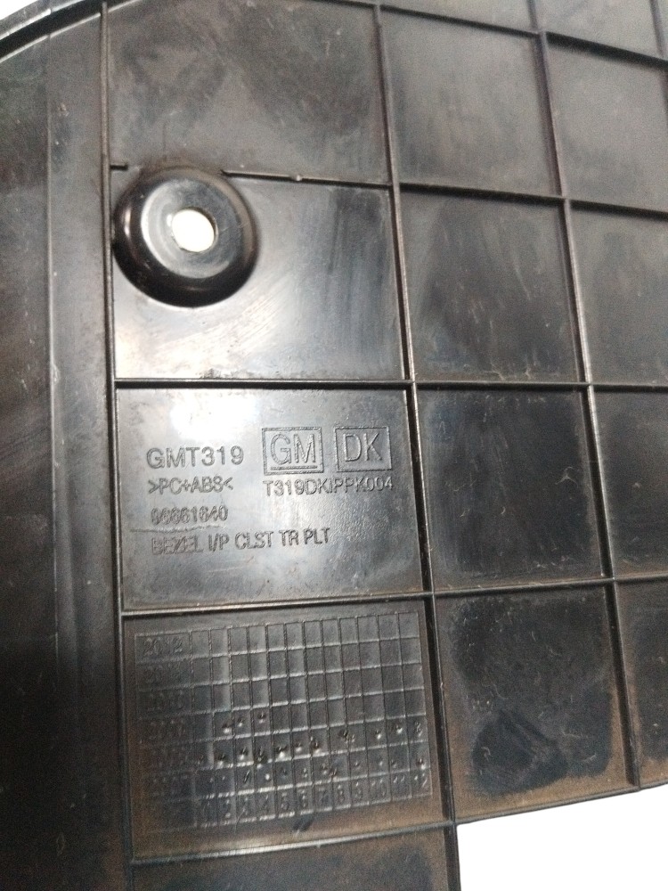 Moldura do painel de instrumentos Chevrolet Captiva 2009 6