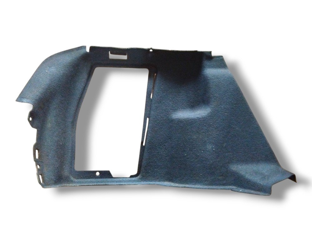 Moldura Lateral Esquerdo Tampa Traseira Mercedes C 230 2002 1