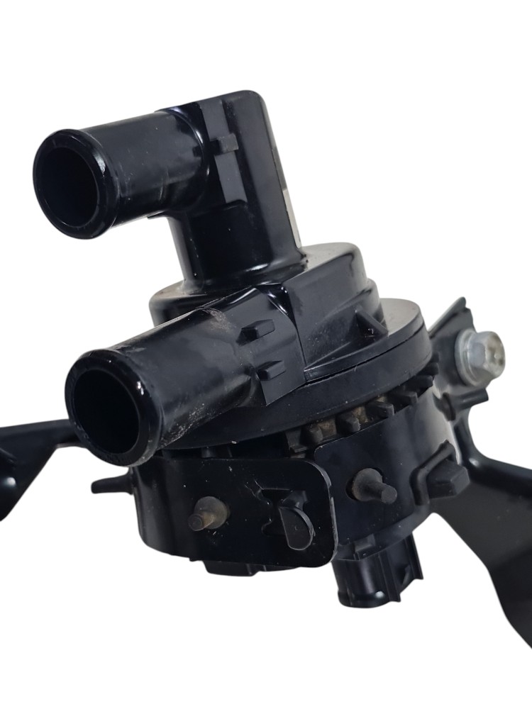 Bomba De Água Auxiliar Lexus Nx 300h 2019 0641001307 2