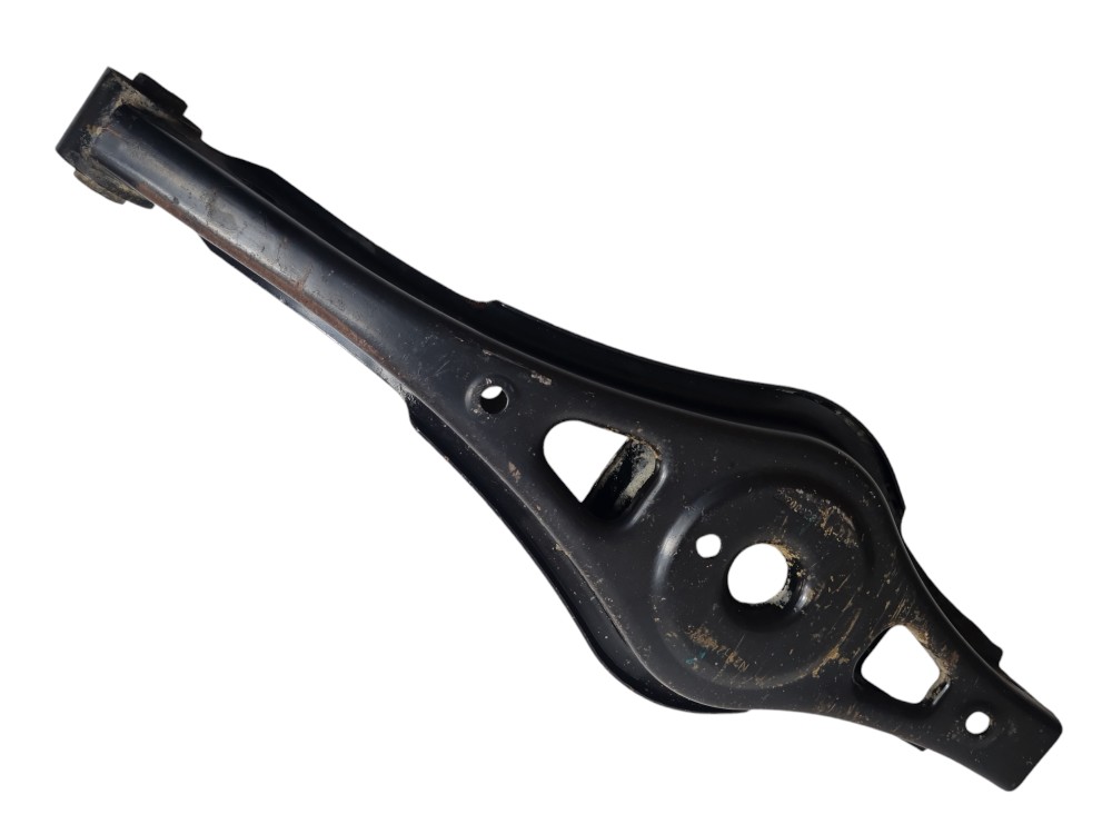 Balança suspensão traseiro direito Chery Tiggo 5 2022 6