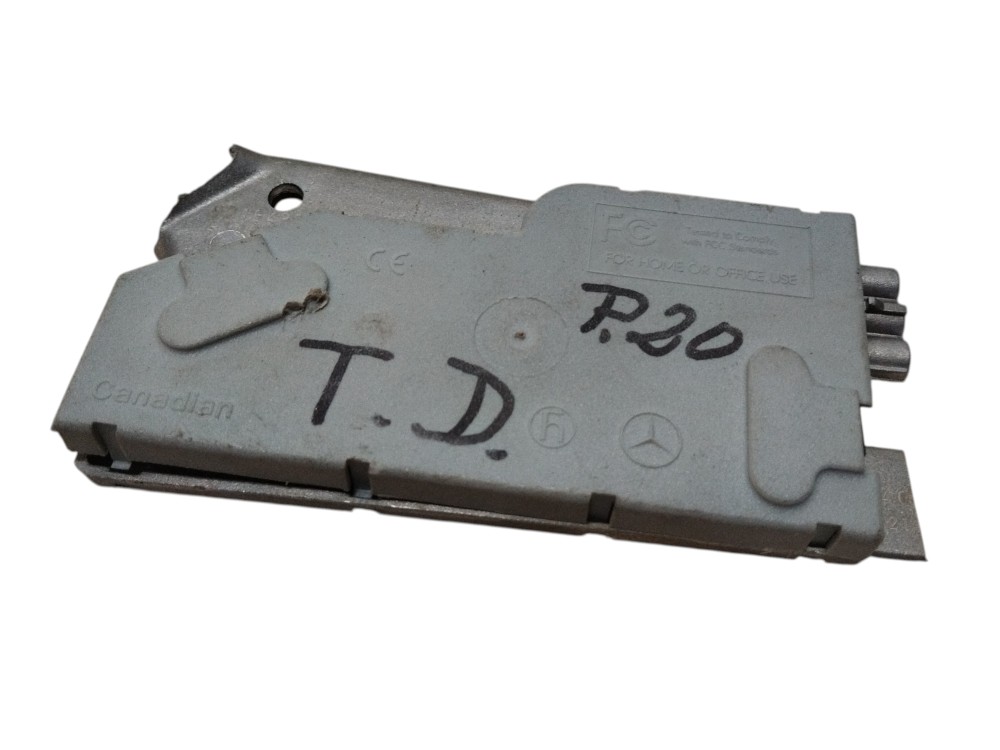 Amplificador de Antena Mercedes Cls 500 2005 921842007 5