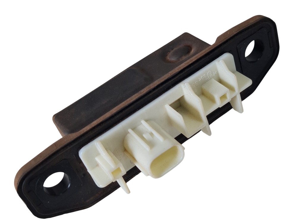 Botão Abertura Porta Malas Toyota Yaris Hatch 2022 A 2025 4