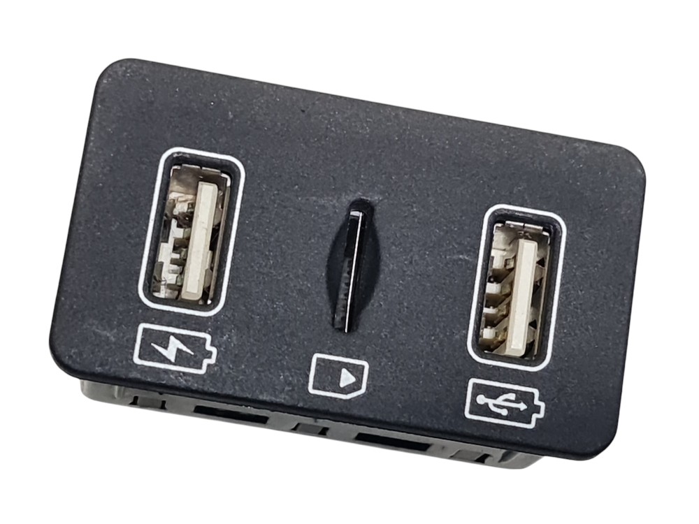 Tomada Usb Console Central Byd Song Plus 2024 Sa3hes7922010a 6