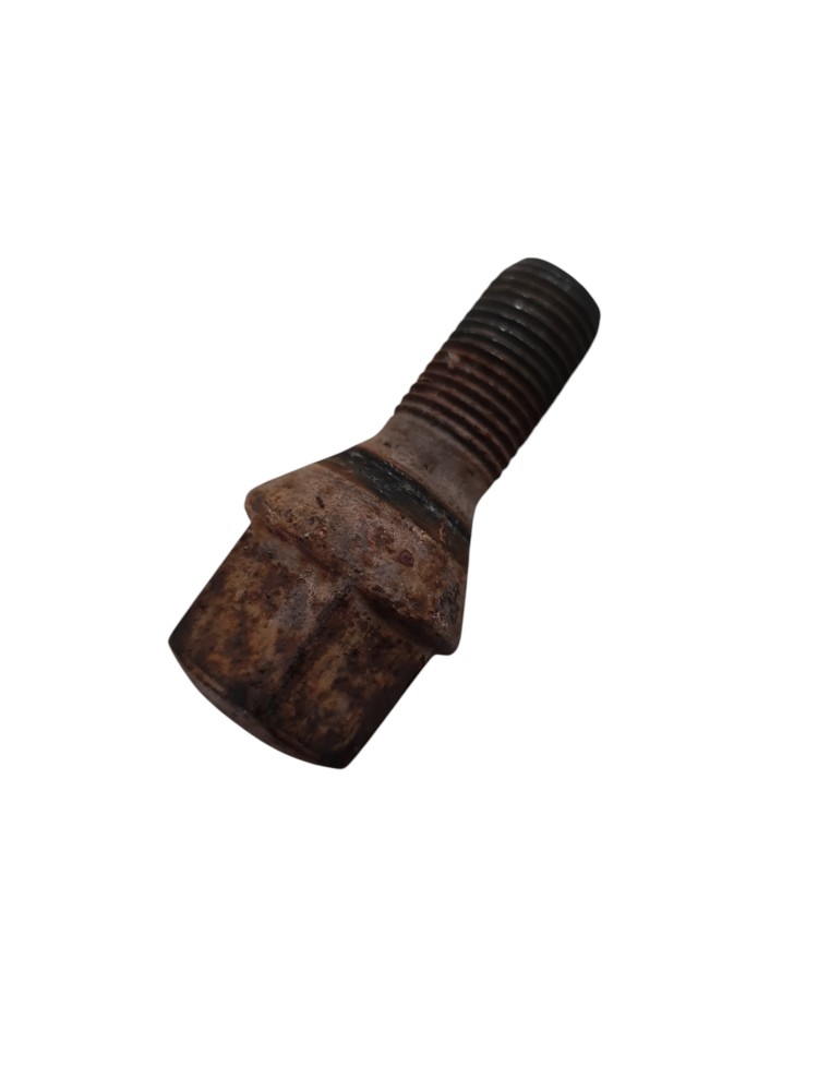 Parafuso da roda fiat fiorino working ano 2021 original 1