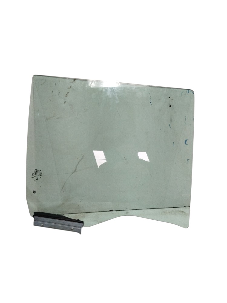 Vidro da porta traseira direita do Toyota Yaris Cross 2026