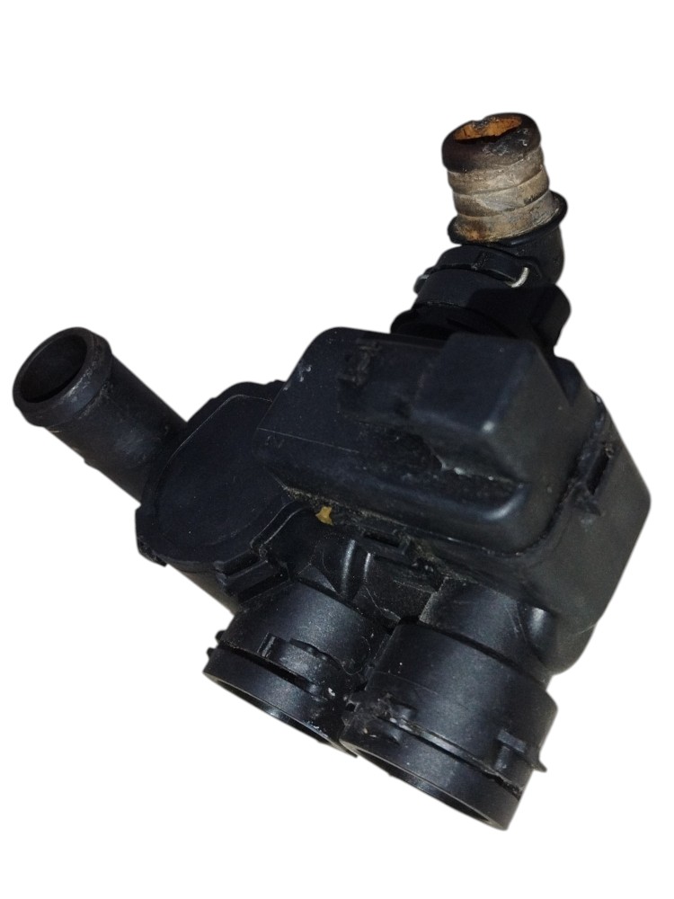 Válvula Aquecedor de Água Mercedes CLS 500 2005 A2118320584 5