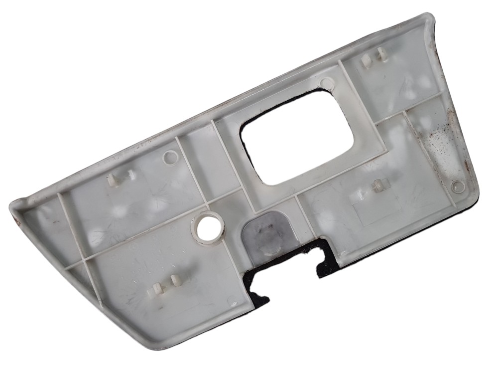 Acabamento Porta Malas Esquerdo Mitsubish Pajero 2008 A 2017 6