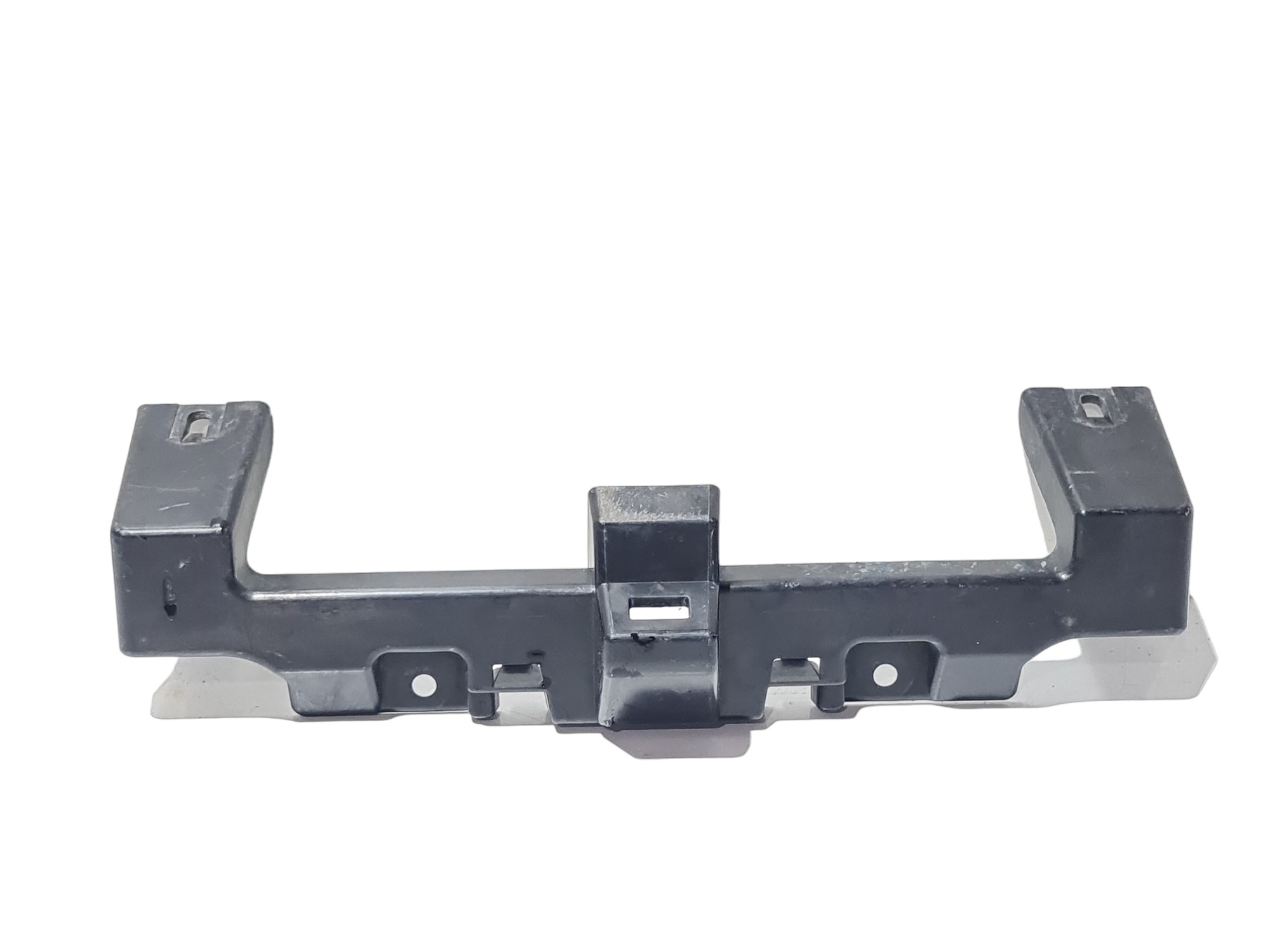 Suporte Parachoque Traseiro Land Rover Vogue 2016 1