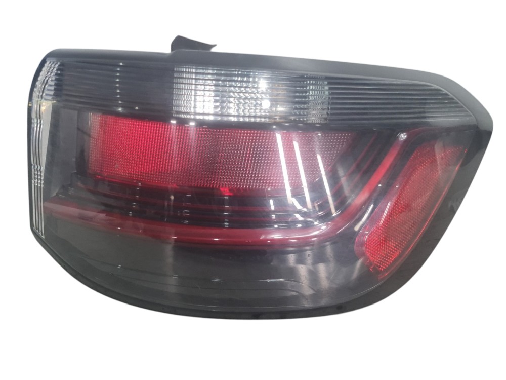 Lanterna traseira direita Jeep Compass Long ano 2023 2024
